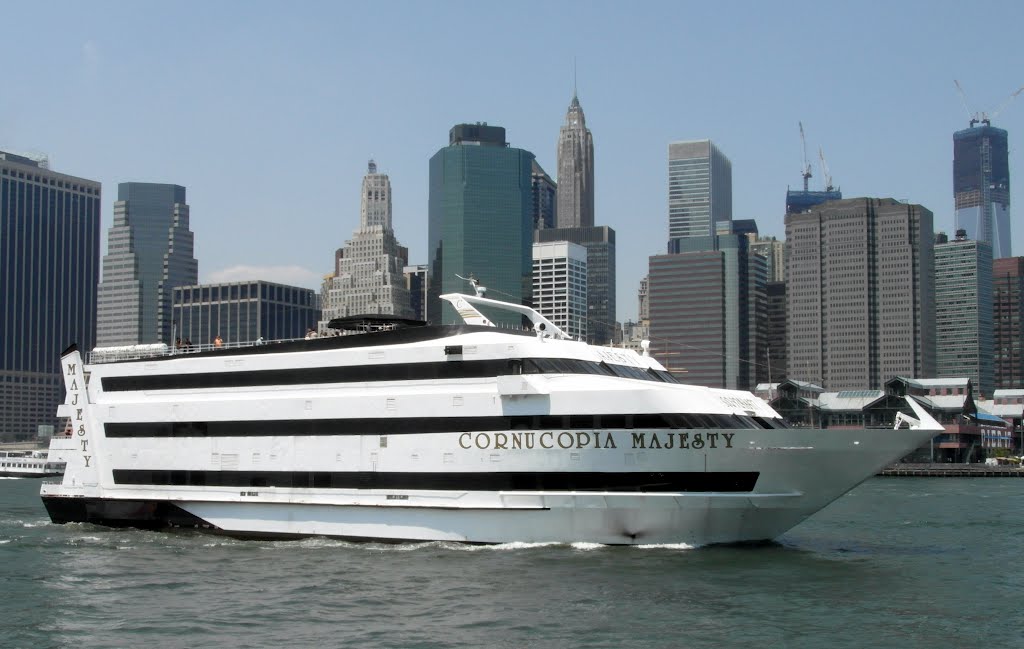 cornucopia majesty yacht reviews